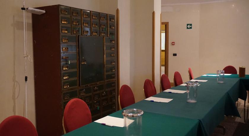 Hotel Crisol Europa Palermo Esterno foto