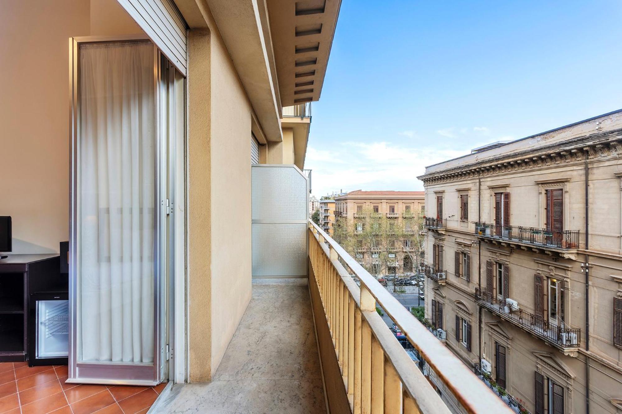 Hotel Crisol Europa Palermo Esterno foto