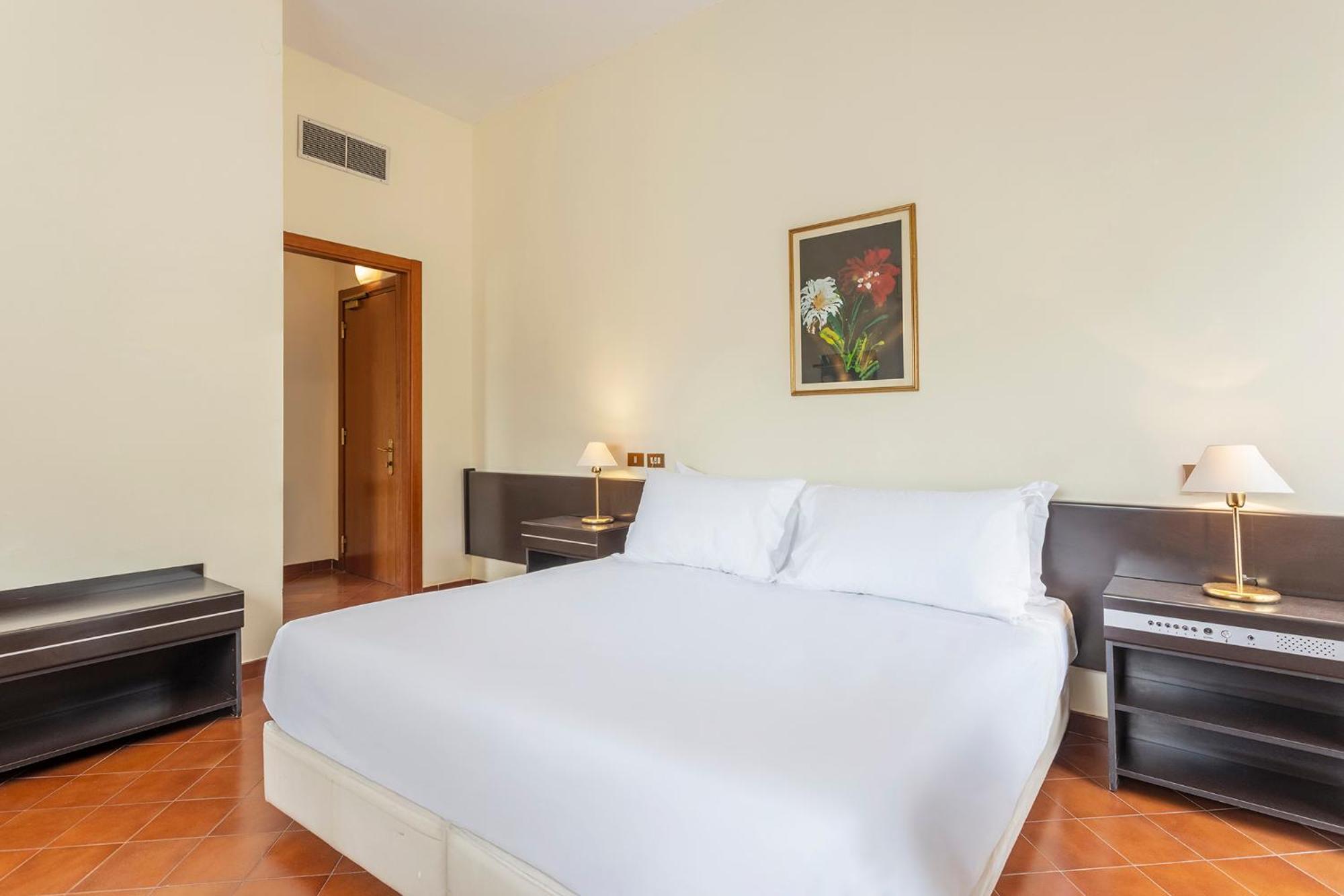 Hotel Crisol Europa Palermo Esterno foto