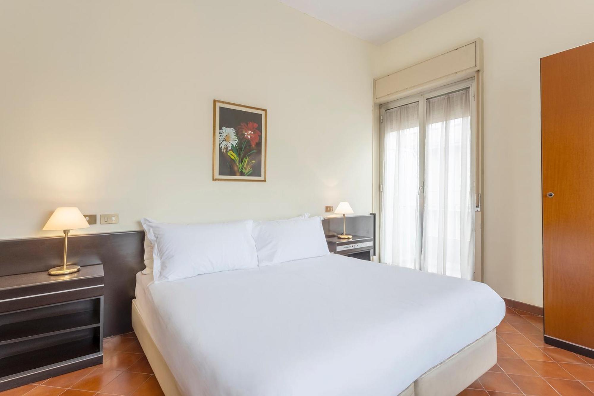 Hotel Crisol Europa Palermo Esterno foto